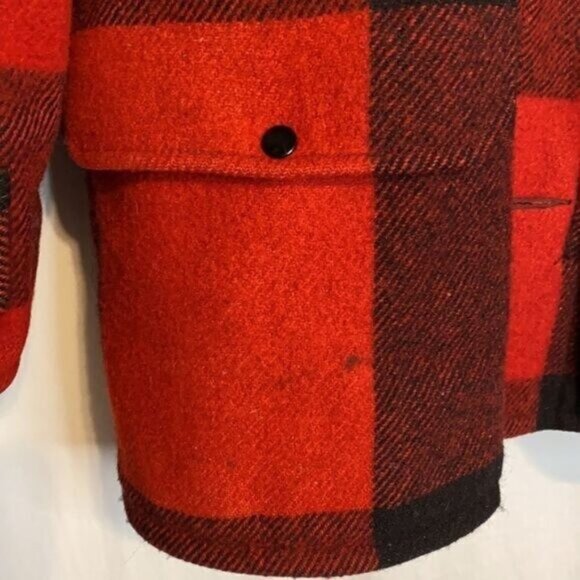 Vintage Johnson Mens Red Black Plaid Wool Hunting Jacket With Hood Multiple Pock - Picture 3 of 14
